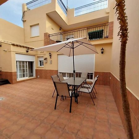 Casa Rural Roa Casinos Exterior photo